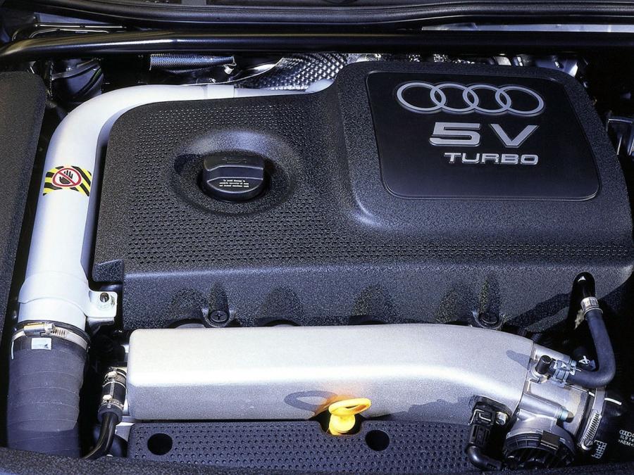 Сервисные книги Audi TT Roadster (8N) 1999 года  (ZA) (фото 4 из 4)